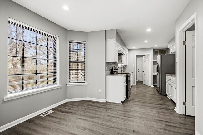 Foto del edificio - 6 Lisa Ct