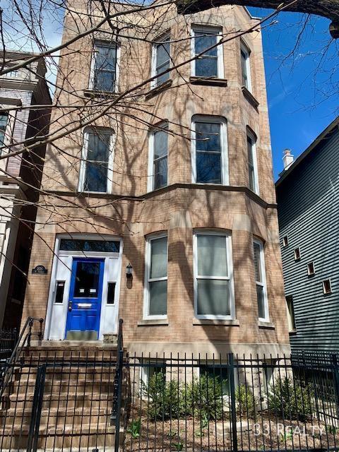 Primary Photo - Renovated 2 bedroom 2 bath garden unit