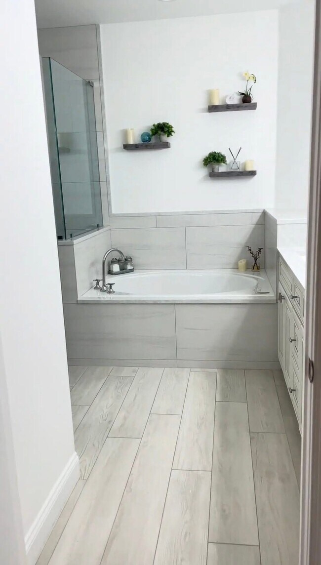 Foto del edificio - 7114 Wild Forest Ct