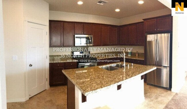 Building Photo - New Construction - East Garrison