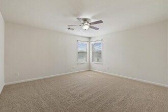 Building Photo - 5210 Hillbrook Ct