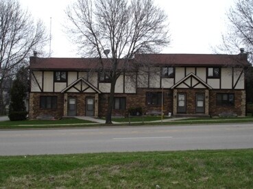 Building Photo - 6763 Hammersley Rd