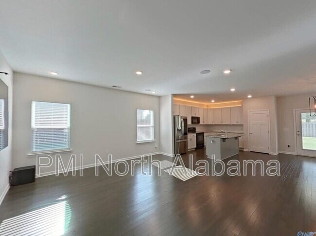 Building Photo - 26628 Kyle Ln