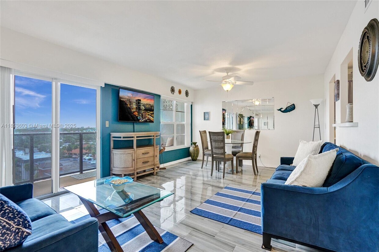 Foto principal - 5100 Dupont Blvd