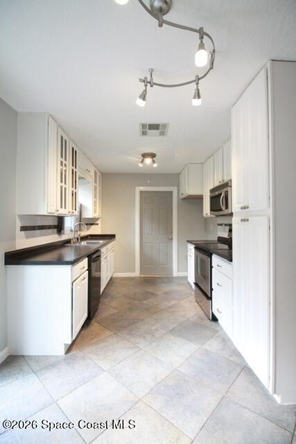 Foto del edificio - 3325 Elizabeth St