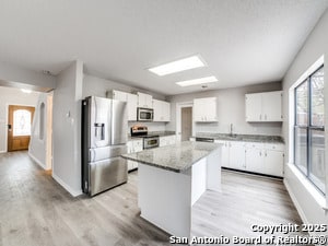 Building Photo - 7663 Aspen Park Dr