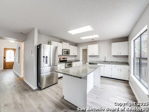 Foto del edificio - 7663 Aspen Park Dr