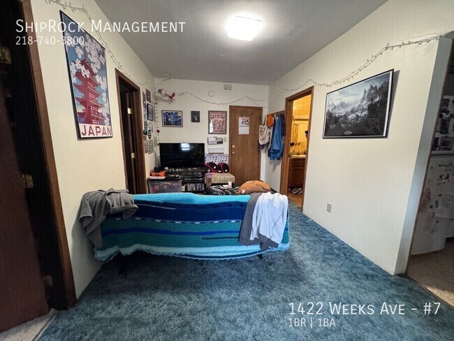 Building Photo - 1422 Weeks Ave