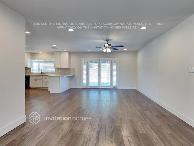 Foto del edificio - 4800 S Taylor Dr