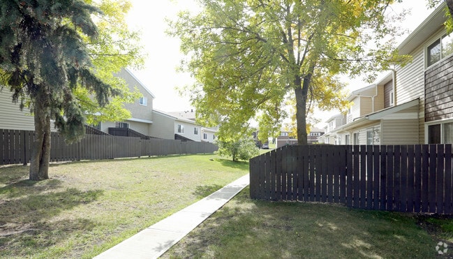 Building Photo - Hooke County Townhomes