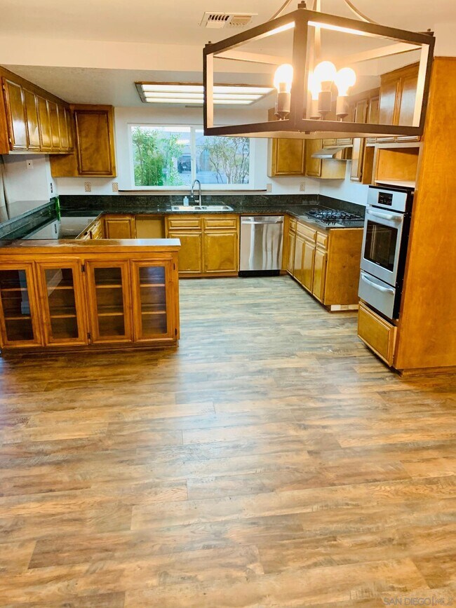 Foto del edificio - 18033 Willow St