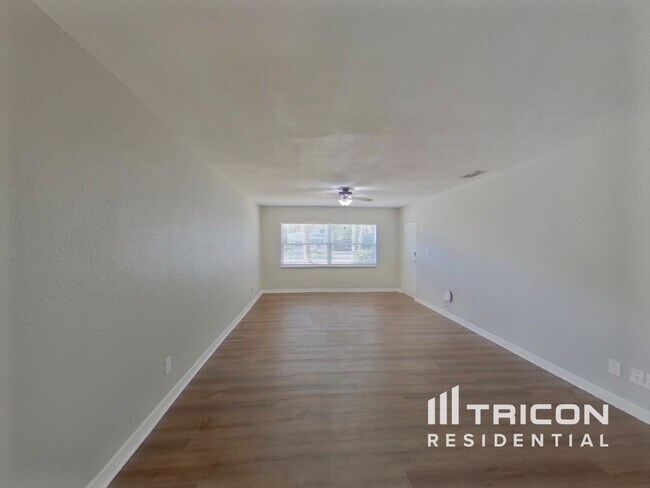Foto del edificio - 521 40th Ave S