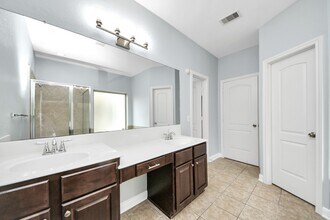 Building Photo - 19046 Sweet Springs Ln