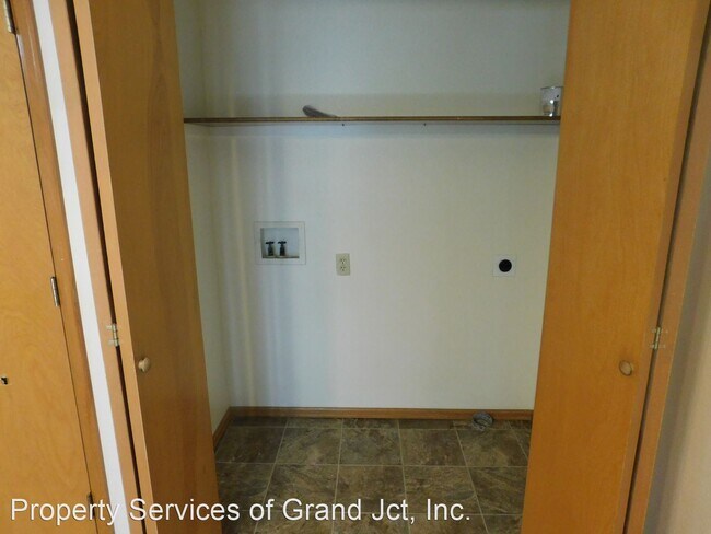 Building Photo - 2 br, 2 bath House - 521 1/2 29 1/2 Road