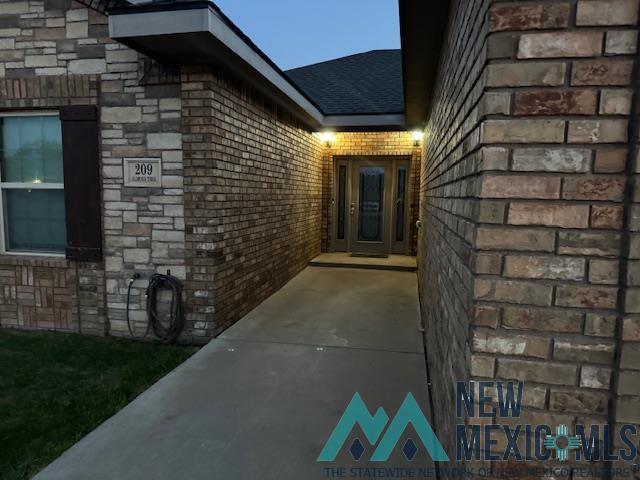 Building Photo - 209 Almond Tree Ln