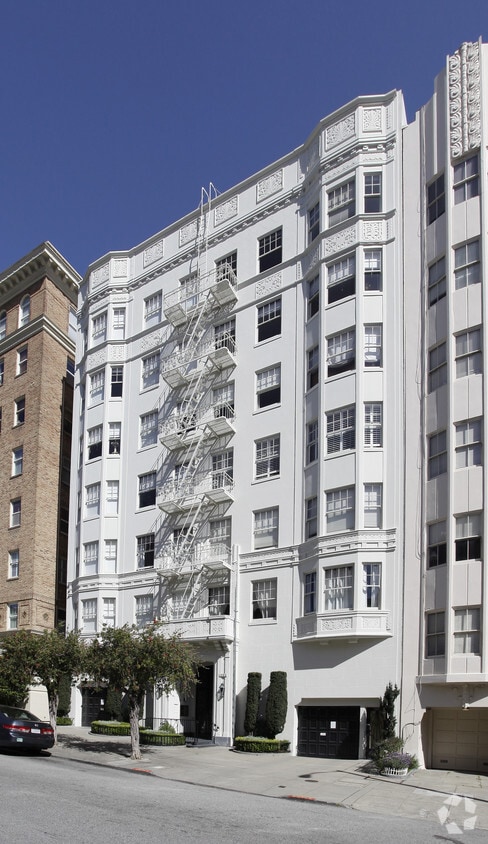 Building Photo - 1880 Pacific Ave