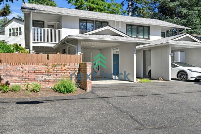 Foto del edificio - "Chic 2-Bed Townhouse Retreat in Bellevue – Spacious 1250 Sq Ft Living with Modern Comforts!"