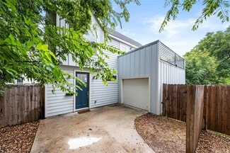 Building Photo - 408 W 55th St