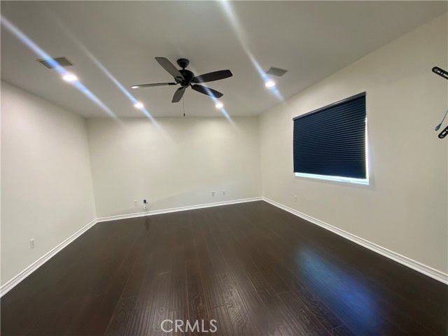 Building Photo - 19303 Cohasset St