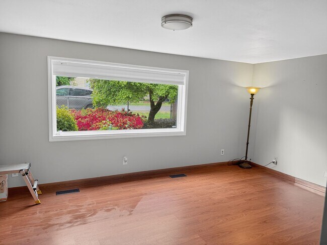 Foto del edificio - Charming 3-Bedroom Home in Quiet Wedgwood Neighborhood