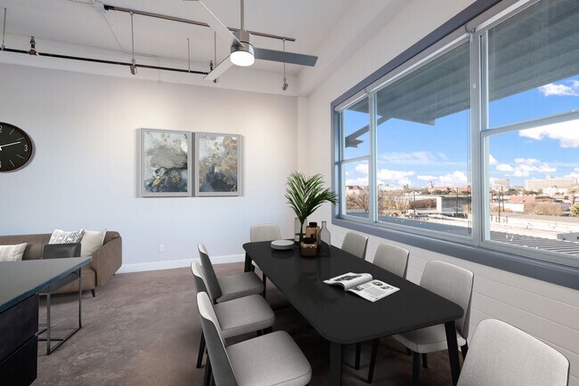 Foto del edificio - 831 S Flores St