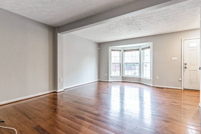 Building Photo - 2652 Summers Ridge