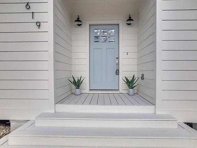 Foto del edificio - 6619 Sherman St