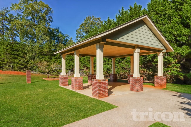 Building Photo - 76 Wyndham Ct