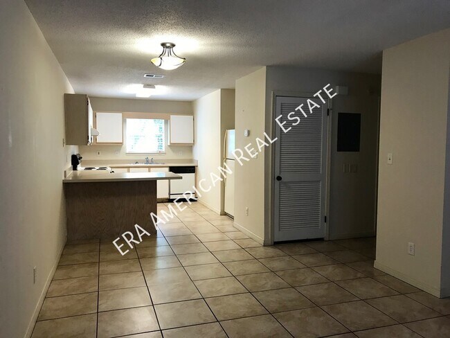 Foto del edificio - Washer & Dryer Hookup!