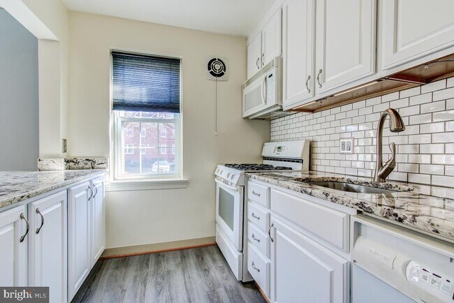 Foto del edificio - 6726 W Wakefield Dr