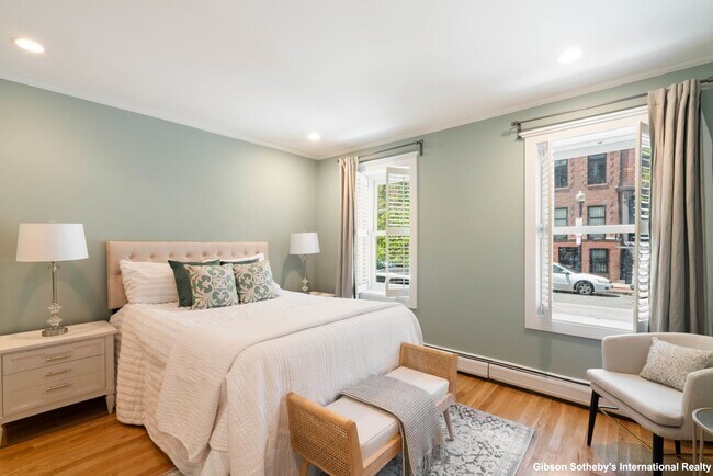 Building Photo - 290 Shawmut Ave