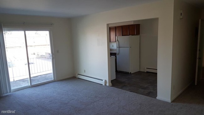 Building Photo - 1035 Chester Rd