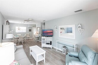 Building Photo - 6020 Midnight Pass Rd