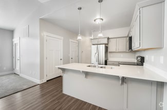 Building Photo - 13483 Commodus Dr