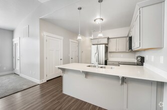 Building Photo - 13483 Commodus Dr