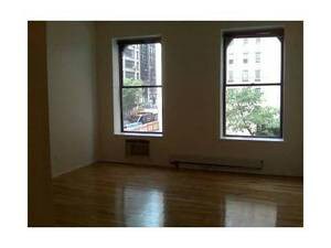 Primary Photo - 131 E 35th St