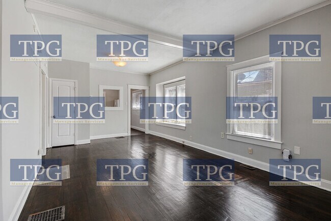 Foto del edificio - 573 S Crescent Ave