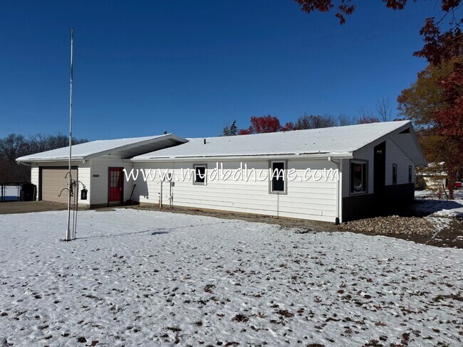 Foto del edificio - 10521 Bethel Rd