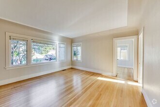 Building Photo - 508 Valle Vista Ave