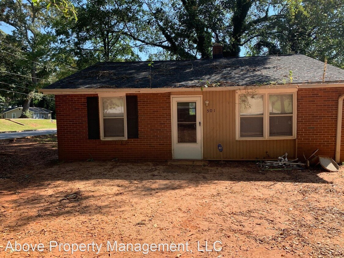 Primary Photo - 2 br, 1 bath House - 501 Franklin St.