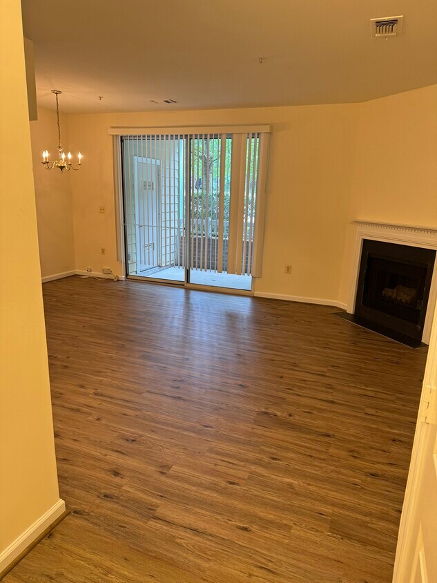 Foto principal - 2109 Highcourt Ln