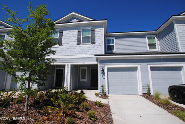Building Photo - 335 Anthony Dr