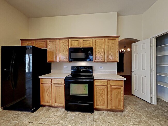 Building Photo - 104 Cherrytree Trail