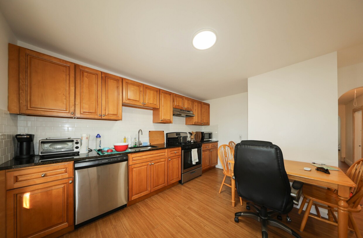 Foto principal - 17 Princeton St