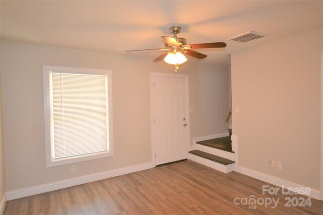 Building Photo - 1516 Seigle Ave