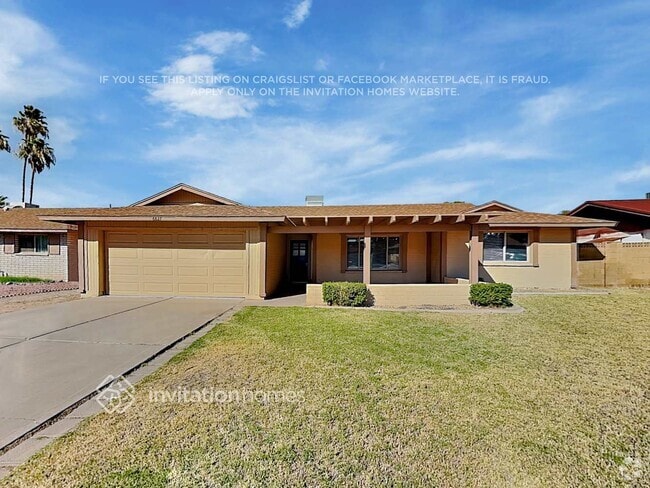 Building Photo - 6827 S Willow Dr