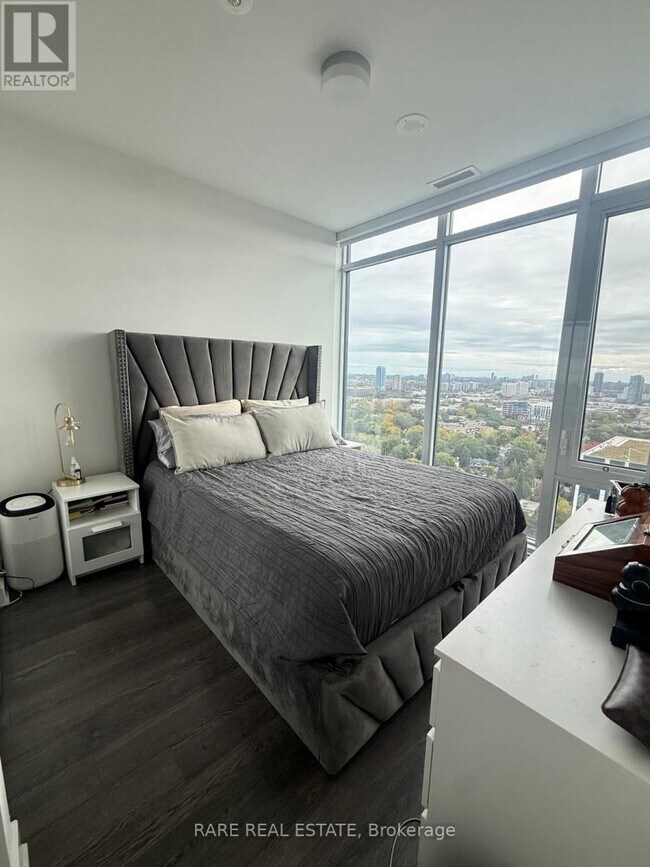 Photo du bâtiment - 50 O'Neill Rd