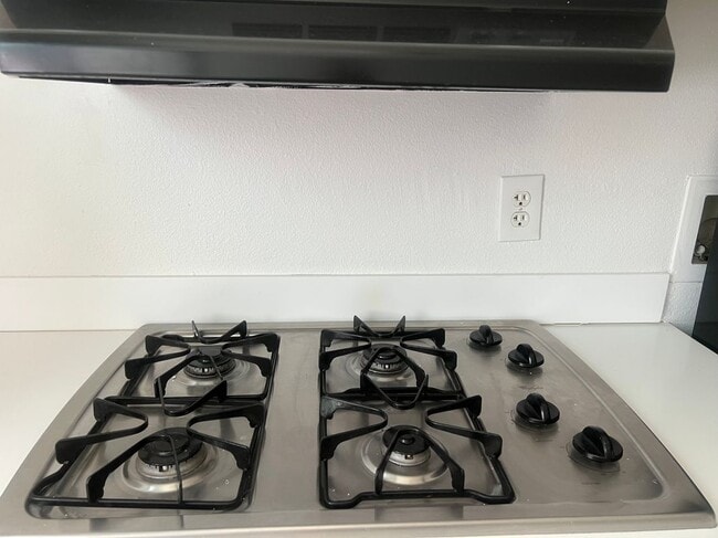 Building Photo - 1684 Tamarron Dr