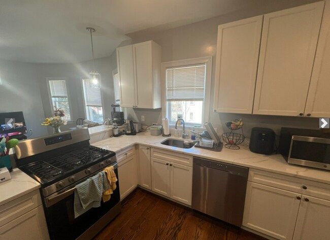 Foto del edificio - 337 Highland Ave