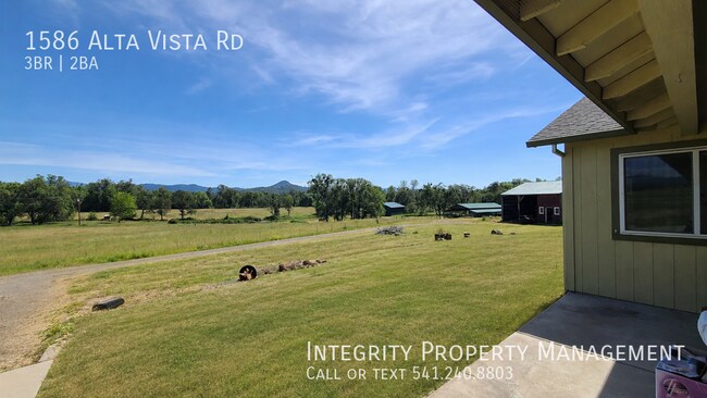 Foto del edificio - 1586 Alta Vista Rd